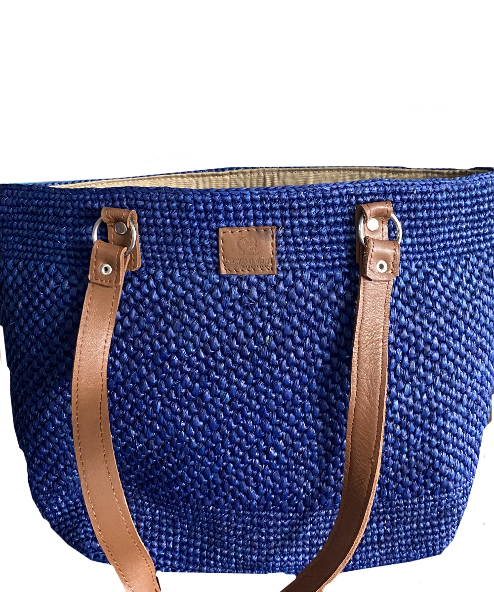 Medium Strapped Handbag